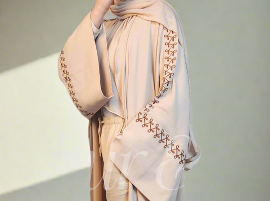 Sara Abaya - Apricot